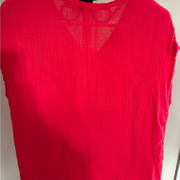 Michael Stars Draya Gauze V-Neck Top Salsa Red Size Small
New With Tags - Picture 5 of 7